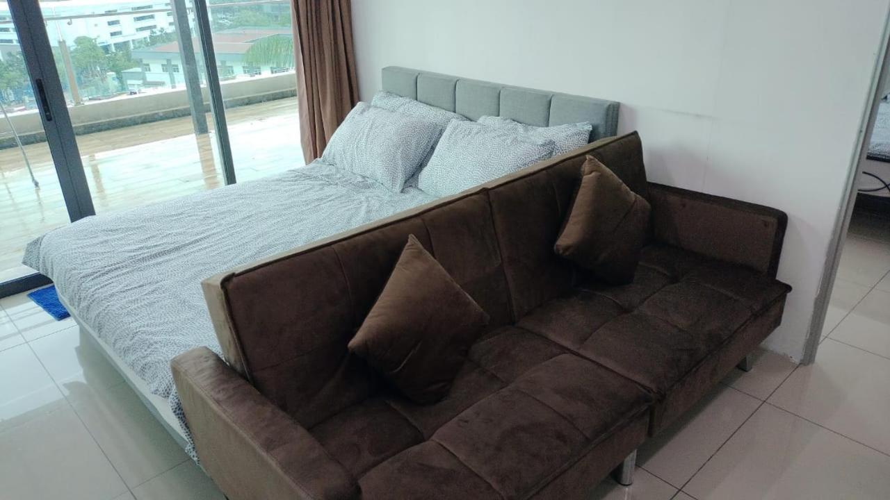 Vista Alam Serviced Apartment Near Idcc Sacc Pkns Uitm Msu Avisena Shah Alam Ngoại thất bức ảnh