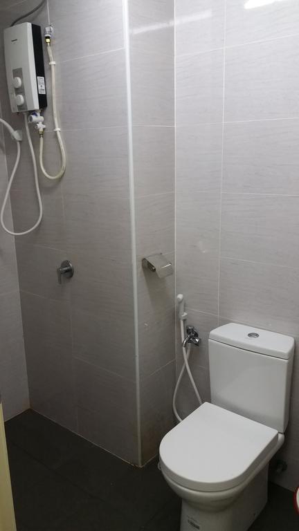 Vista Alam Serviced Apartment Near Idcc Sacc Pkns Uitm Msu Avisena Shah Alam Ngoại thất bức ảnh